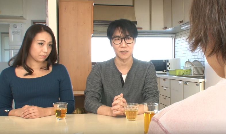 【母子交尾】”母さんが再婚するなんて…！”マザコン男が母の幸せに猛反対！他の男に取られるくらいなら自分が…！	田所百合