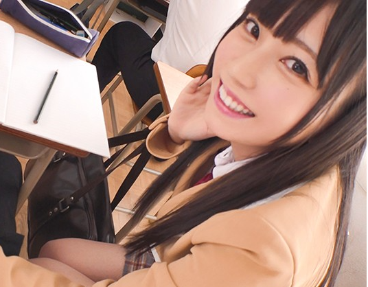 【近親相姦】母の再婚でできた連れ子JKが超絶美少女！無邪気な命令に逆らえず初めてを奪われる僕■七沢みあ