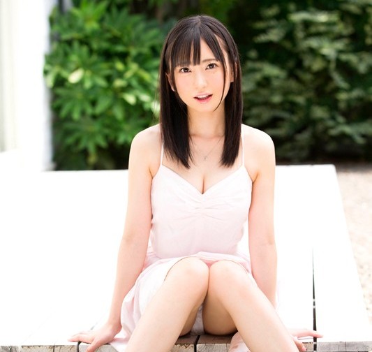 【美少女デビュー】まだ何も知らない彼女が、初めての体験で快楽の扉を開いていくピュアな記録映像■七沢みあ