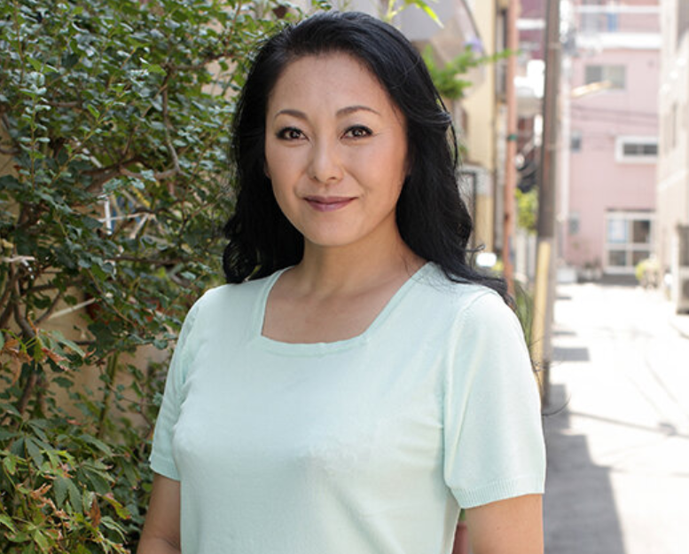 【熟れ妻】『アンタのが一番気持ちいい…♡』抱き心地抜群のボディで元気な若棒にしゃぶり付き絶頂ループ！