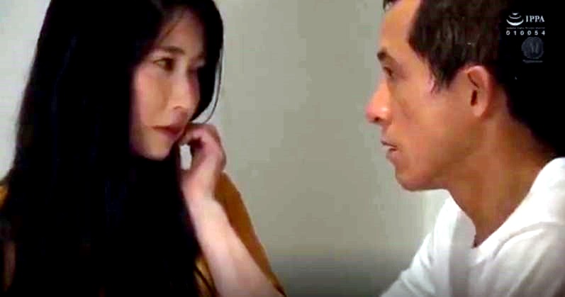 【スケベな母親】「ダメ…私は義母よ…♡」帰れない夜に濡れた身体を寄せ合いながら本能に溺れていく■春谷美雨