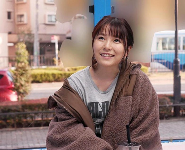 【マジックミラー号】シロウト娘に声かけMM号に乗車させるｗイケメン施術師のマッサージですっかりスケベな気分になり…