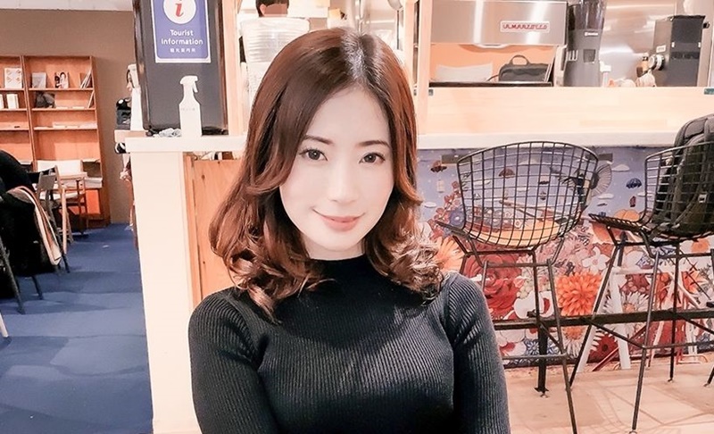 【素人ナンパ】『主人とのセックスは月単位。だから手で慰めてます』34歳人妻に声をかけたら、ついて来たので最後まで…