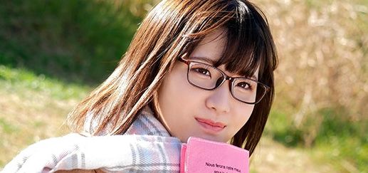 【貧乳】『おっぱい以外を見てネ』今時AVでは珍しい微乳の女子大生：河合陽菜！可愛いけど、ヤることは超大胆