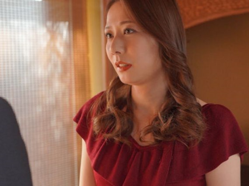 【熟女妻不倫】『奥さん次第だよ』部下の美人妻をNTR！エロいカラダを毎日抱いて、いつしかオレの虜に