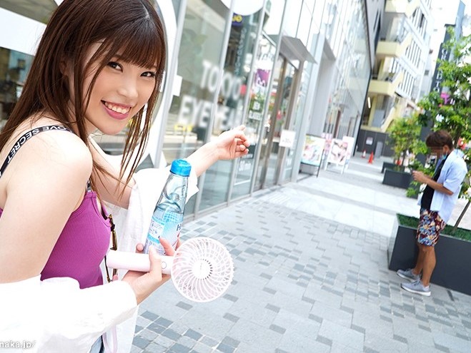 男とヤレるならお金なんていらない・経験人数5000人超えの三度の飯よりSEX好きなビッチ娘がAVデビュー★村田来夢★