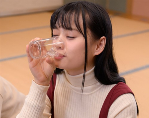 【ヤリサー餌食JD】乾杯から始まった合宿は泥酔→公開乱交へ…脱がされ、責められ、身体ごとサークルに食われちゃう！花音うらら
