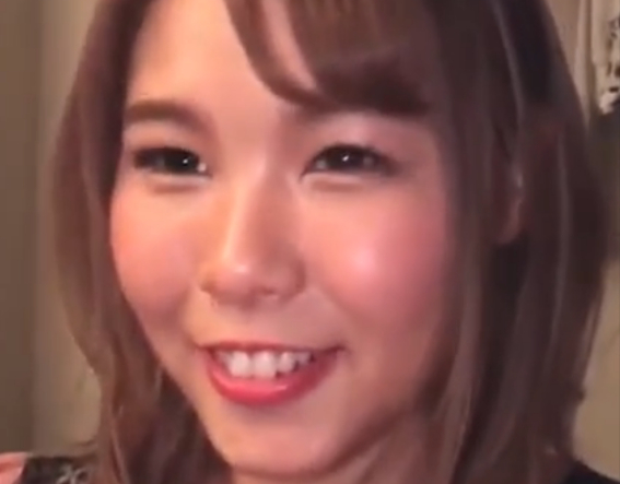 【ナンパ】街で声かけた美人妻がまさかの爆乳奥様！敏感すぎて誘うたびにトロ顔で腰を浮かす