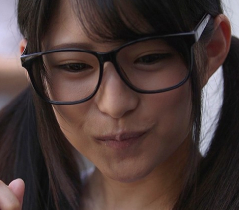 【女子大生】平凡な日常が一変…優勝をきっかけに仲間の欲望に晒され何度も貫かれる地味系キャンパス娘 渚みつき