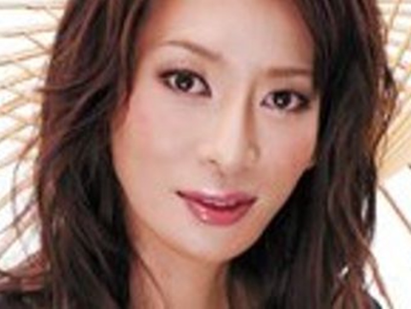 【派手熟女】貞操帯が外れた途端に豹変！白目で泡を吹きながら痙攣絶叫する最終本番にカメラも凍りついた■玲丸