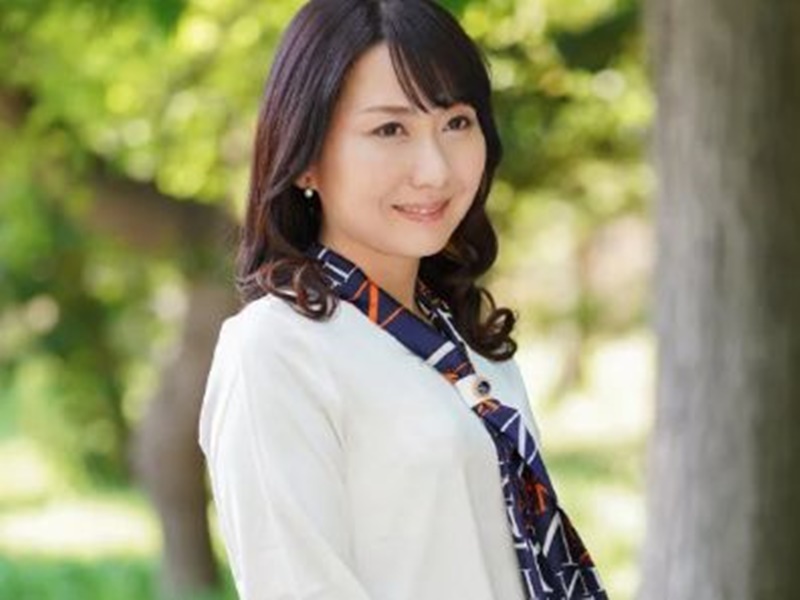 【人妻】43歳の新人・船木ありさ！夫との夜に満たされず、取材カメラの前で本能を解き放ち初めての快楽に溺れる■船木ありさ
