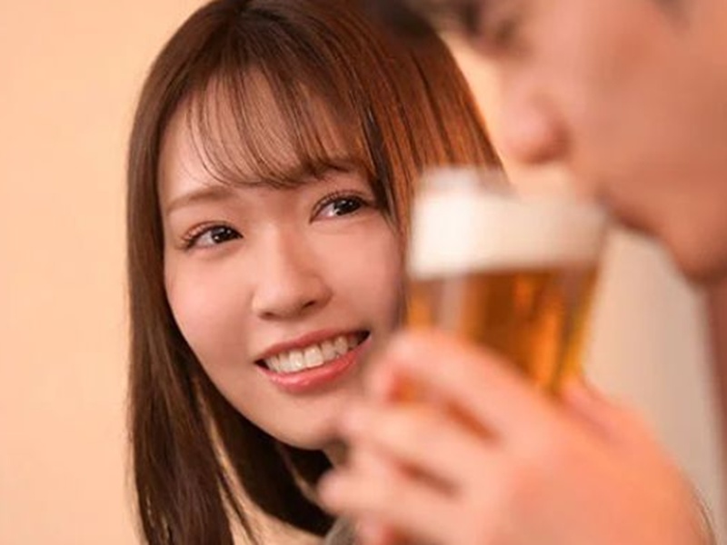 【逆お持ち帰り】「彼女のことは今夜だけ忘れなよ？」酔いの残る耳元で囁かれ、理性ごと吸い尽くされた。■古川ほのか