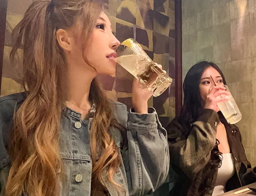 【ギャルナンパ】知能の低そうな街中ギャルに声かけナンパ！酒を飲ませて泥酔したところをスケベ行為に持ち込む！