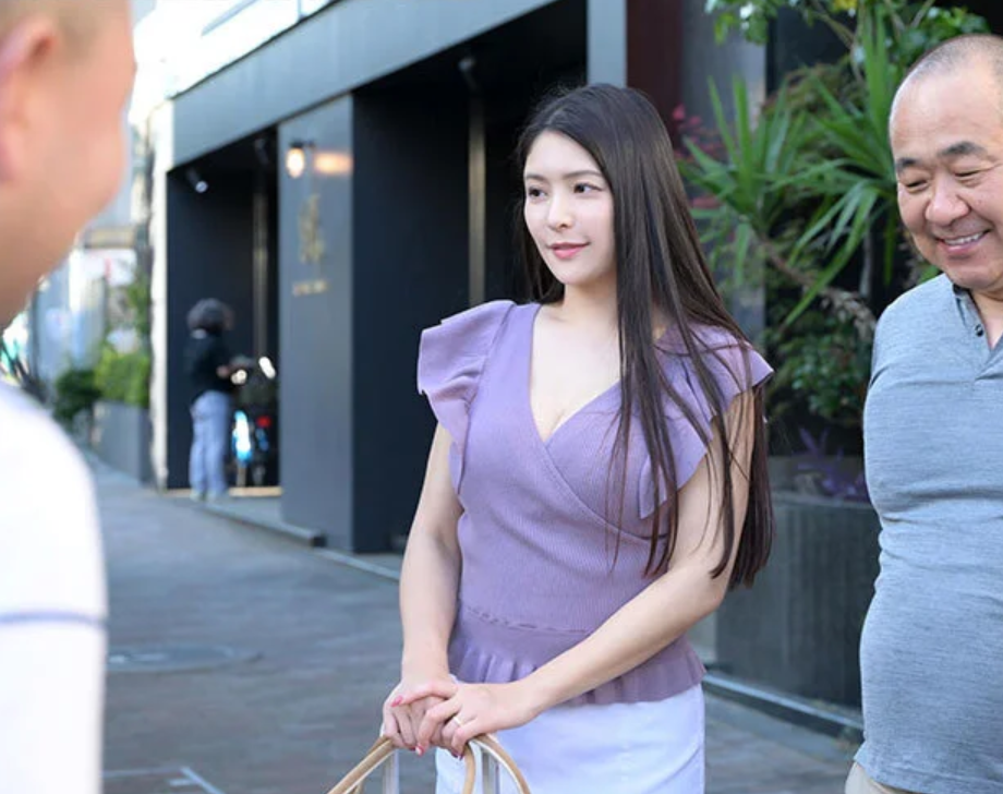 【熟女レイプ】「やめて！旦那がいるんです！」スレンダーエロ美乳なおばさん主婦が研修旅行でスケベ中年に犯される■めぐり