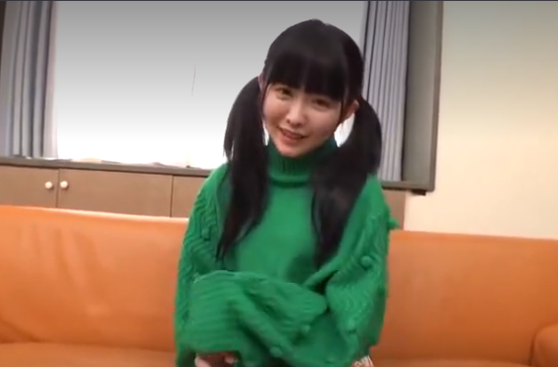 【ロリ学生】「胸が小さくて困ってます…」スレンダーエロ貧乳なツインテールJDが男に声かけられふろ場でスケベセックス！