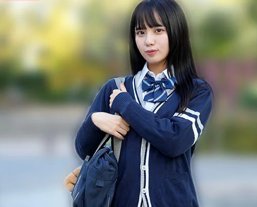 【女子校生】「貧乳のくせに感度がいい！」と評判の学生服のエロ女子高生が年上デカチン先輩と不順異性交遊！渚あいり
