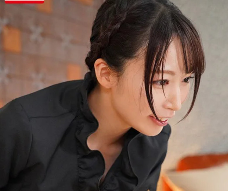 【エロマッサージ】「おっぱいオバケって昔からかわれて…」エロ巨乳なリフレ嬢が弱点を武器に替えて転職に挑む！■潮美舞