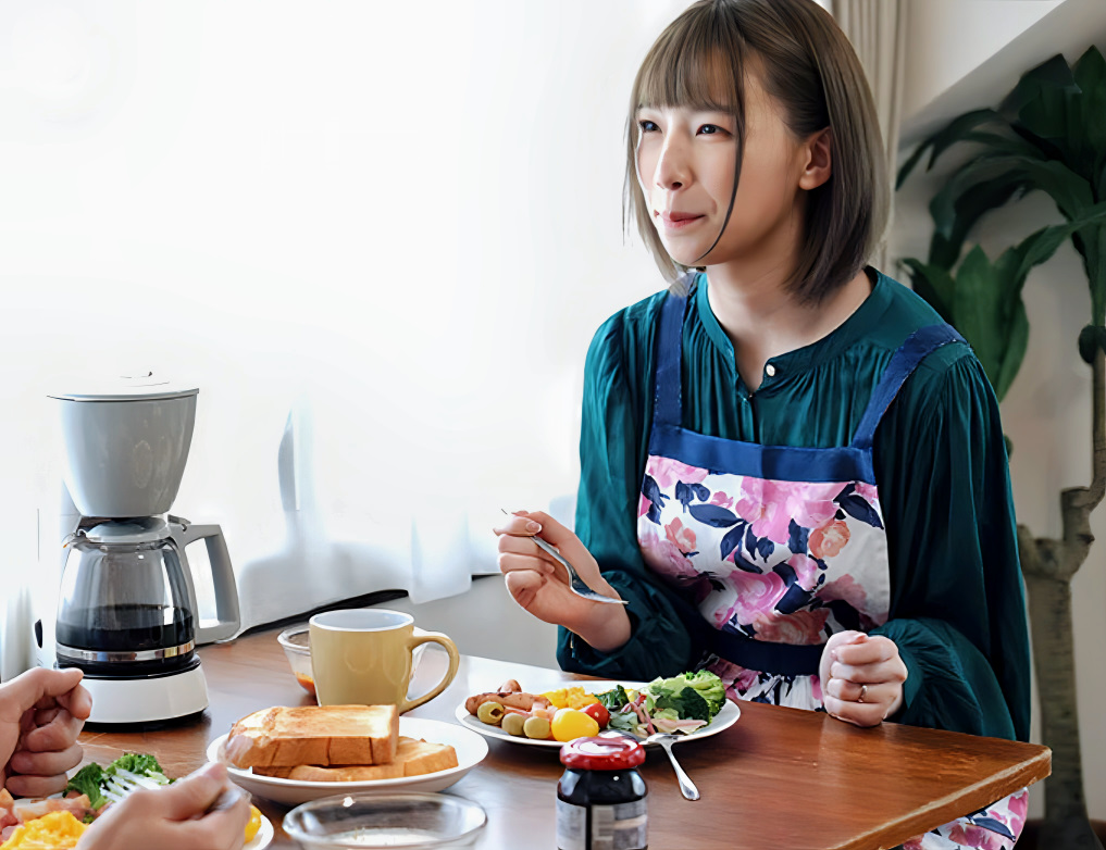 【ながえスタイル】~犯された人妻~「工事の音がうるせーんだよ！」文句を言った工事業者に逆恨みされた美人妻が犯される！