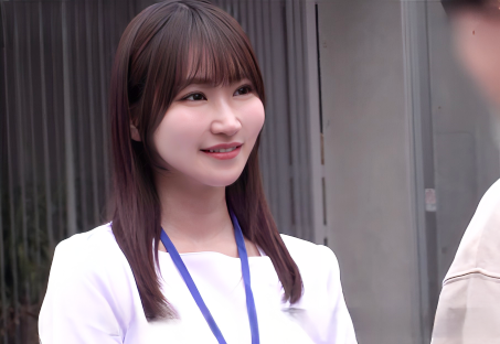 【本物ナース】この可愛いお姉さんは現役の看護婦さん！童貞男にスケベな行為をするのが楽しいようですが…