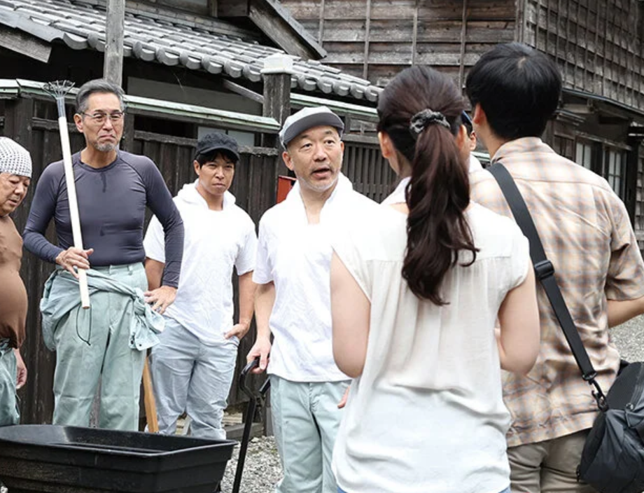 【ながえスタイル】~人妻レイプ~田舎に移住したスレンダーエロ美乳な美人主婦が村人に集団で犯される！香椎佳穂