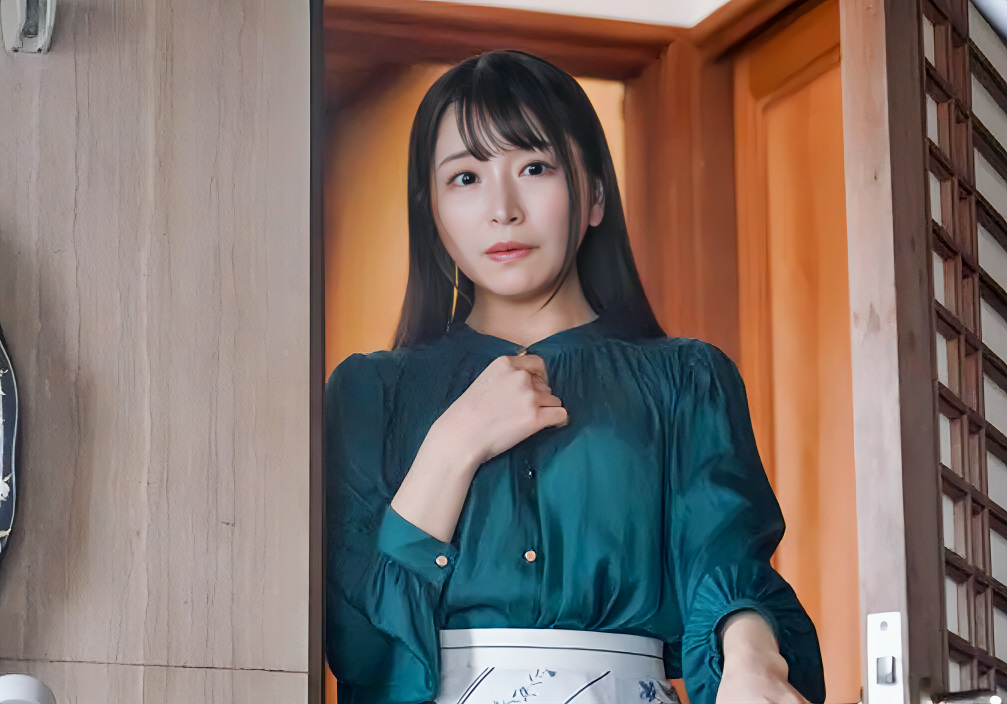 【ながえスタイル】~人妻NTR~「今日もまたお義父さんにおしおきされる...」エロ美乳な美人主婦が義理の父に寝取られる！