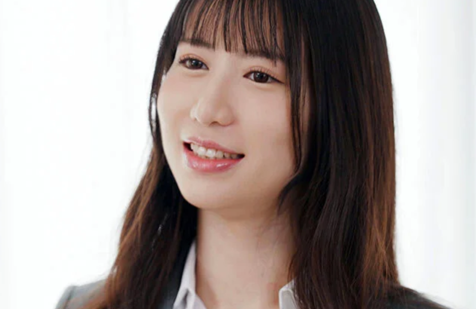 【現役OLの性生活】「あの真面目な子が…信じられない…！」シゴデキと評判のエロデカ尻な美人社員が実はドMでスケベで…