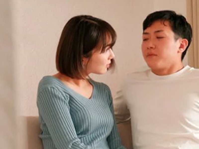 【人妻の従妹】「セックスの練習させてよｗ」三十路になって童貞捨てたい男のために一肌脱ぐスレンダーエロ美乳な美人主婦