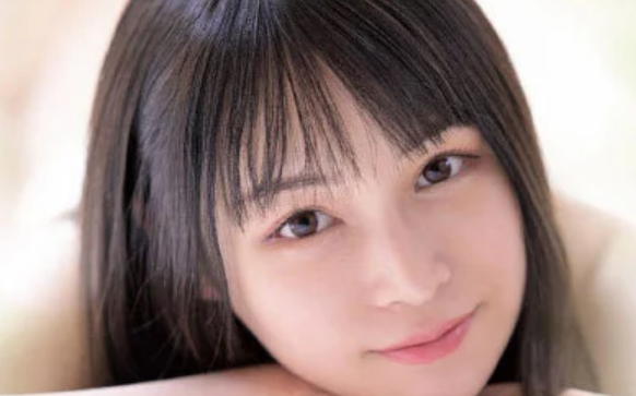 「反則級に可愛い！」「ヤバイヤバイ！マジ天使！」とファンから大人気のロリ顔美少女「日向かえで」のエロ動画！