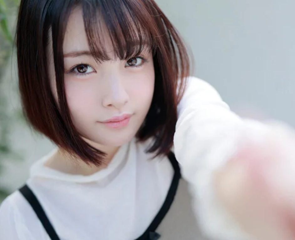 【ロリ巨乳】「ヤバイヤバイ！超かわいい！」「本物の18歳は肌が違うよなー」と大好評の美少女がアダルトビデオでエロ撮影！