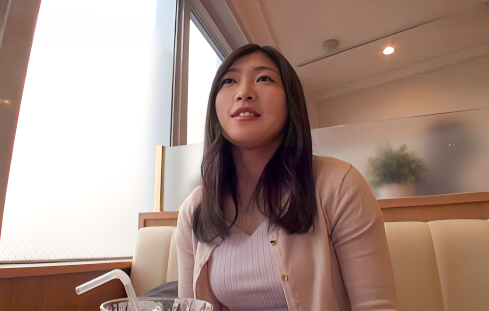 【素人主婦】”夫に言えてないんですけど…私すごくマゾなんです…///”長らくレスな真面目な淑女が本性を曝け出したら…