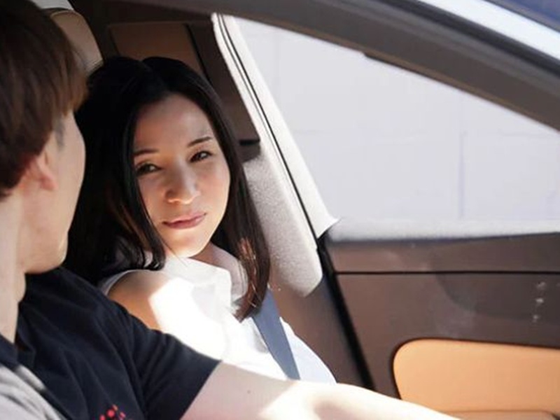 【母の日旅行】「あぁッ‼イクっ！イっちゃう！！」エロ巨尻なおばさん主婦が実の息子と近親相姦スケベセックス！