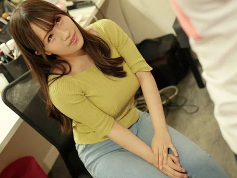 【デカパイ奥様】”だいぶ溜め込んできました…///”神乳を持つ30歳の美人妻の２本目作で最高潮の絶頂を大解禁！