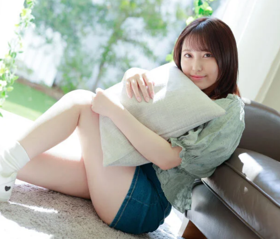 【現役JD】”もしカレシ出来たらそういうのできなくなっちゃうしね…♡”今のうちしかできないからってナマ中出し懇願！