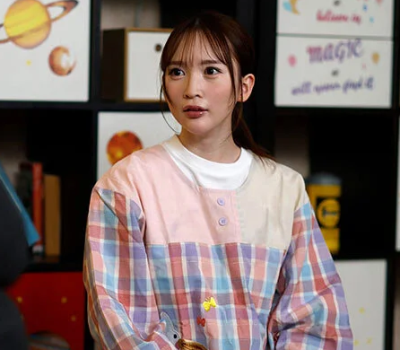 【美人保育士】”もう...許してっ…！”園児の怪我をきっかけにモンスター父親が理不尽な要求…クズ男達とオナホにされて…